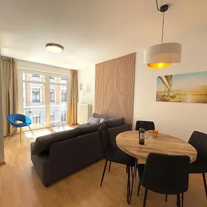Sunshine City - Zentrum - Parkplatz - Netflix Leipzig